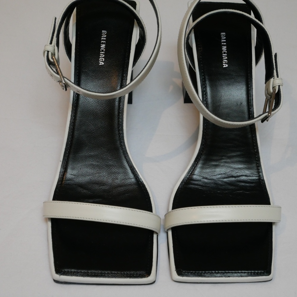 NWT Balenciaga Double Strap Square Sandal - White - Picture 4 of 6